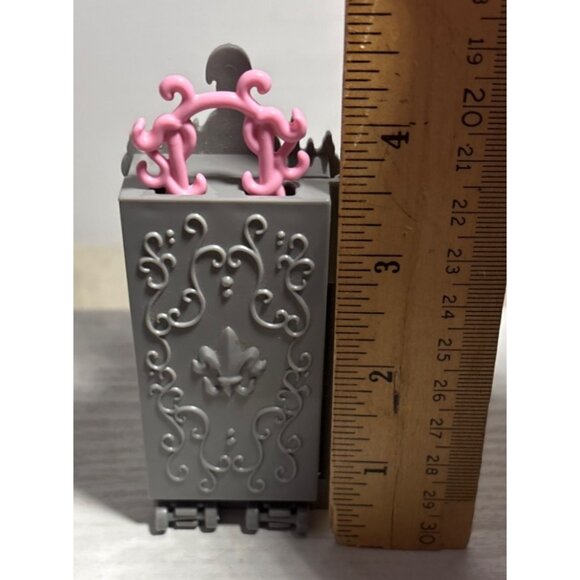 Monster High Luggage Scaris City Of Frights Skelita Calaveras Rochelle Goyle - Picture 6 of 13